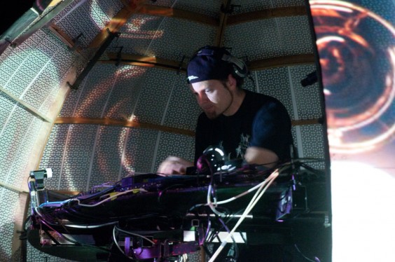 DJ Shadow