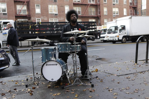 Questlove performing on his Breakbeats kit