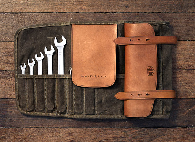 Deus / Makr tool roll